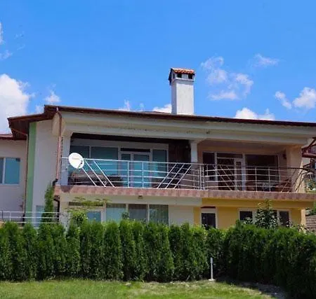 Irina 3* Kurdzhali