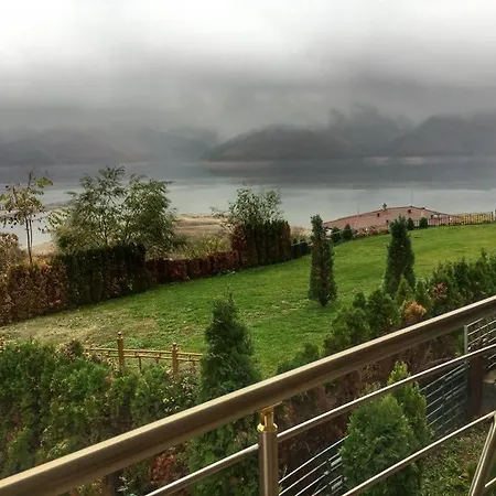 Pensionat Irina Kŭrdzhali